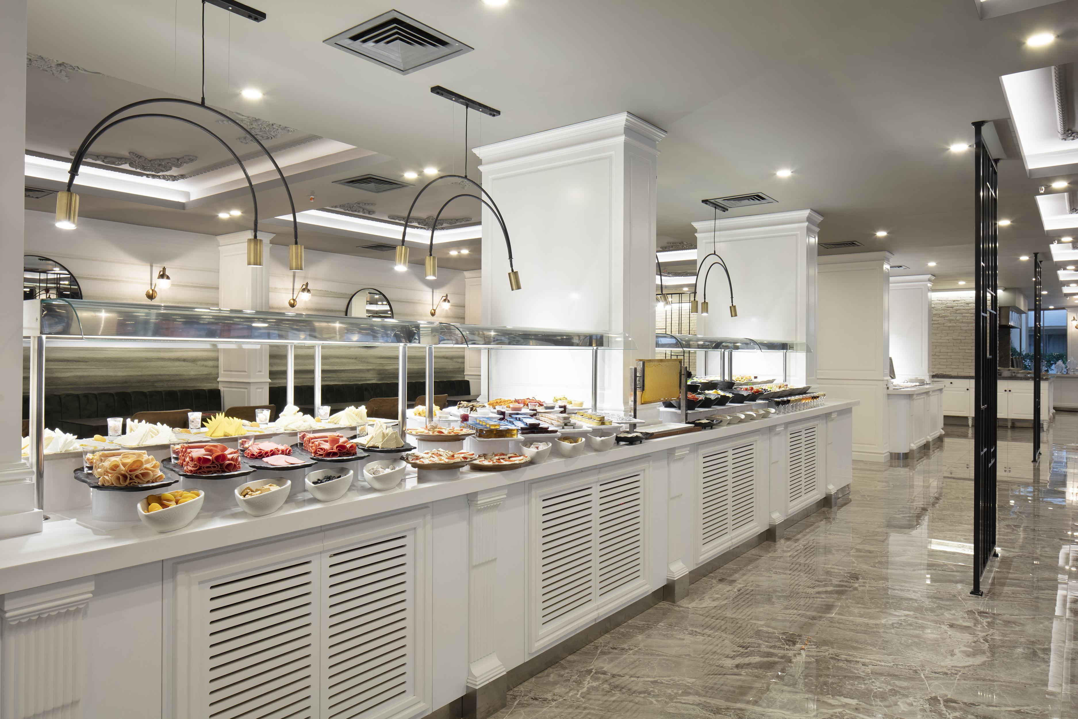 Blue Marlin Deluxe Spa & Resort Konakli Exterior photo A buffet at a hotel